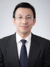 headshot of Jonathan Pan